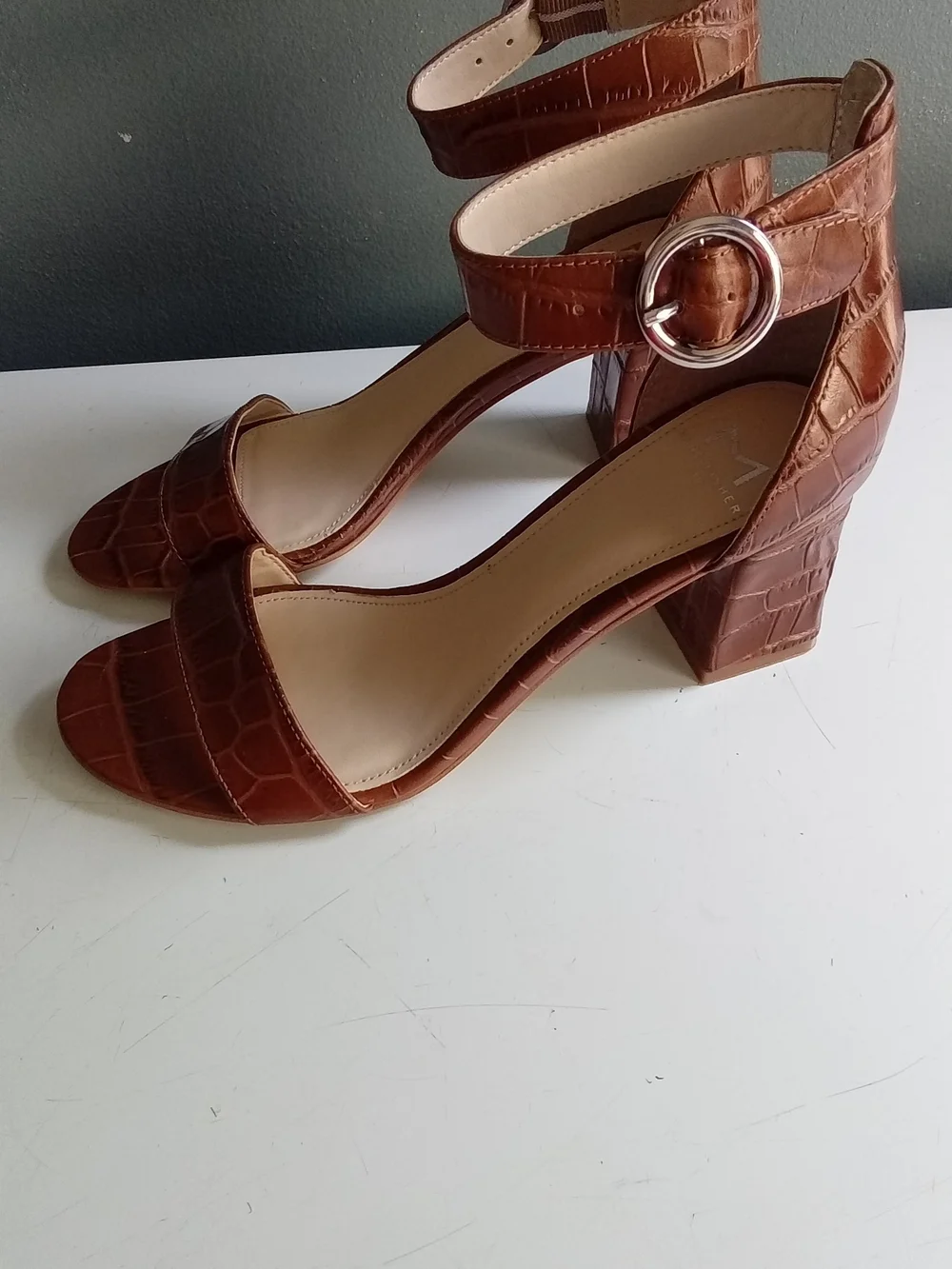 Marc Fisher LTD Zala Cognac Croc Embossed Block Heel Sandals Brown Size 7M